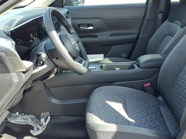 New 2026 Nissan Kicks SV w/ SV Premium Package image 28