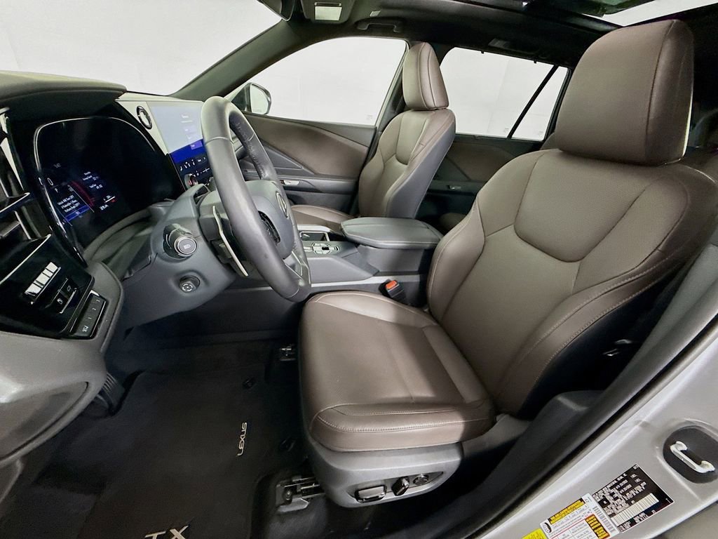 Certified 2025 Lexus TX 350 AWD w/ Technology Package image 21
