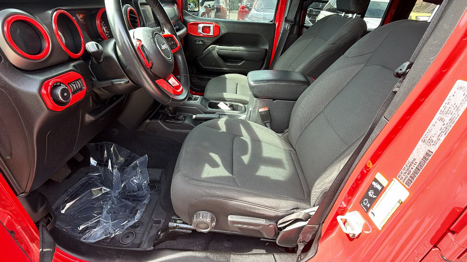 Used 2022 Jeep Wrangler Unlimited Sport AWD/4WD image 16