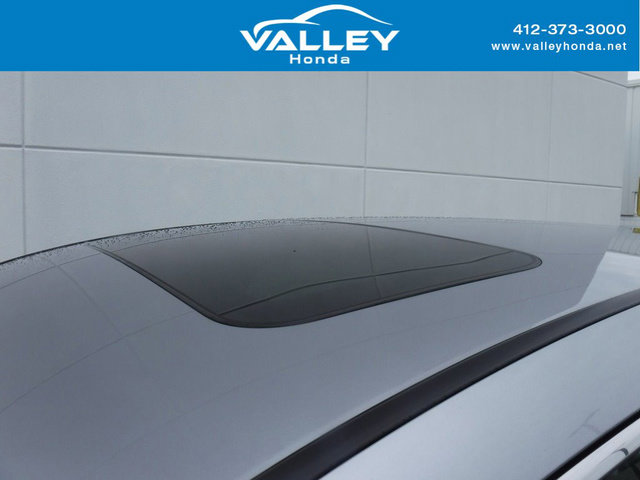 Used 2017 Honda CR-V EX image 3