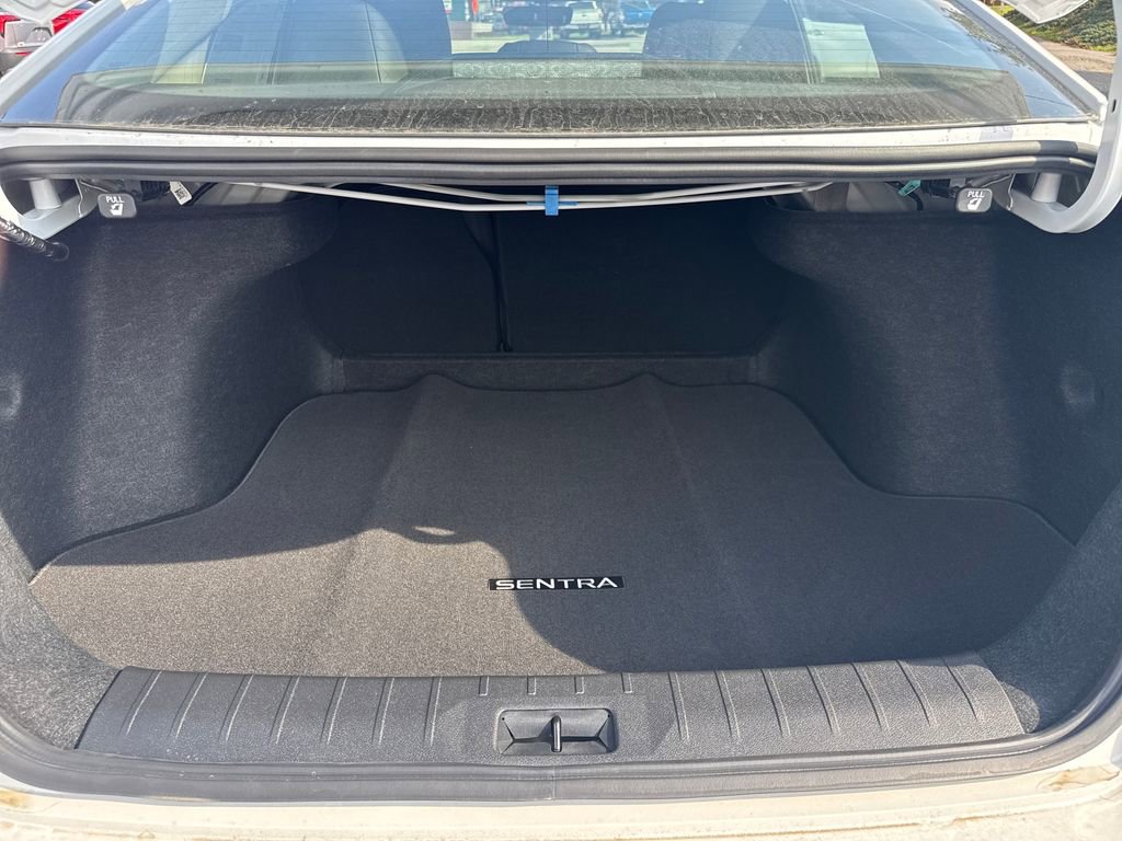 New 2026 Nissan Sentra SR w/ SR Premium Package image 24