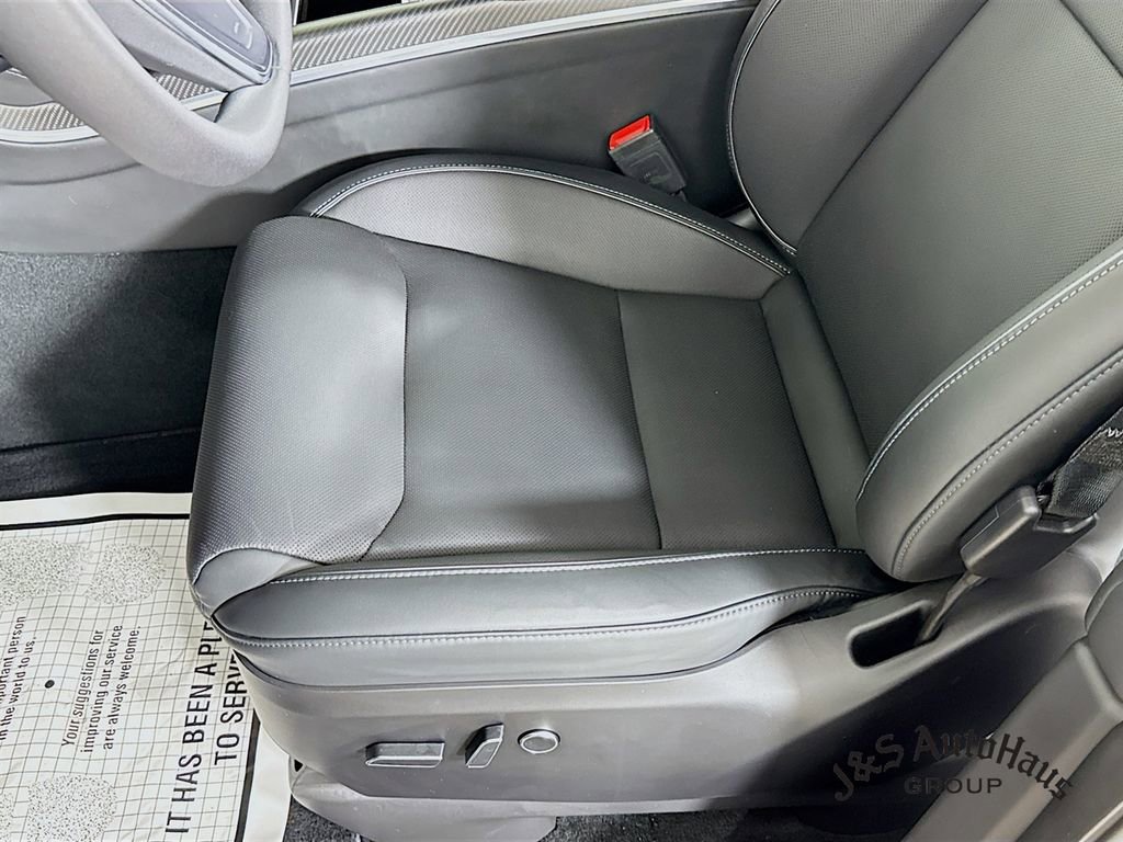 Used 2025 Tesla Model X Plaid image 25