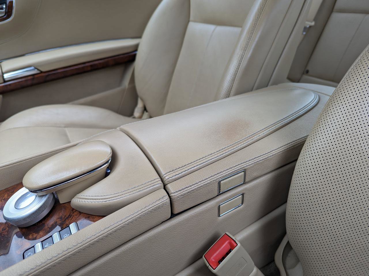 Used 2013 Mercedes-Benz CL 550 4MATIC image 30