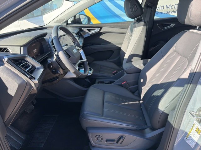 Used 2024 Audi Q4 e-tron Premium Plus image 8