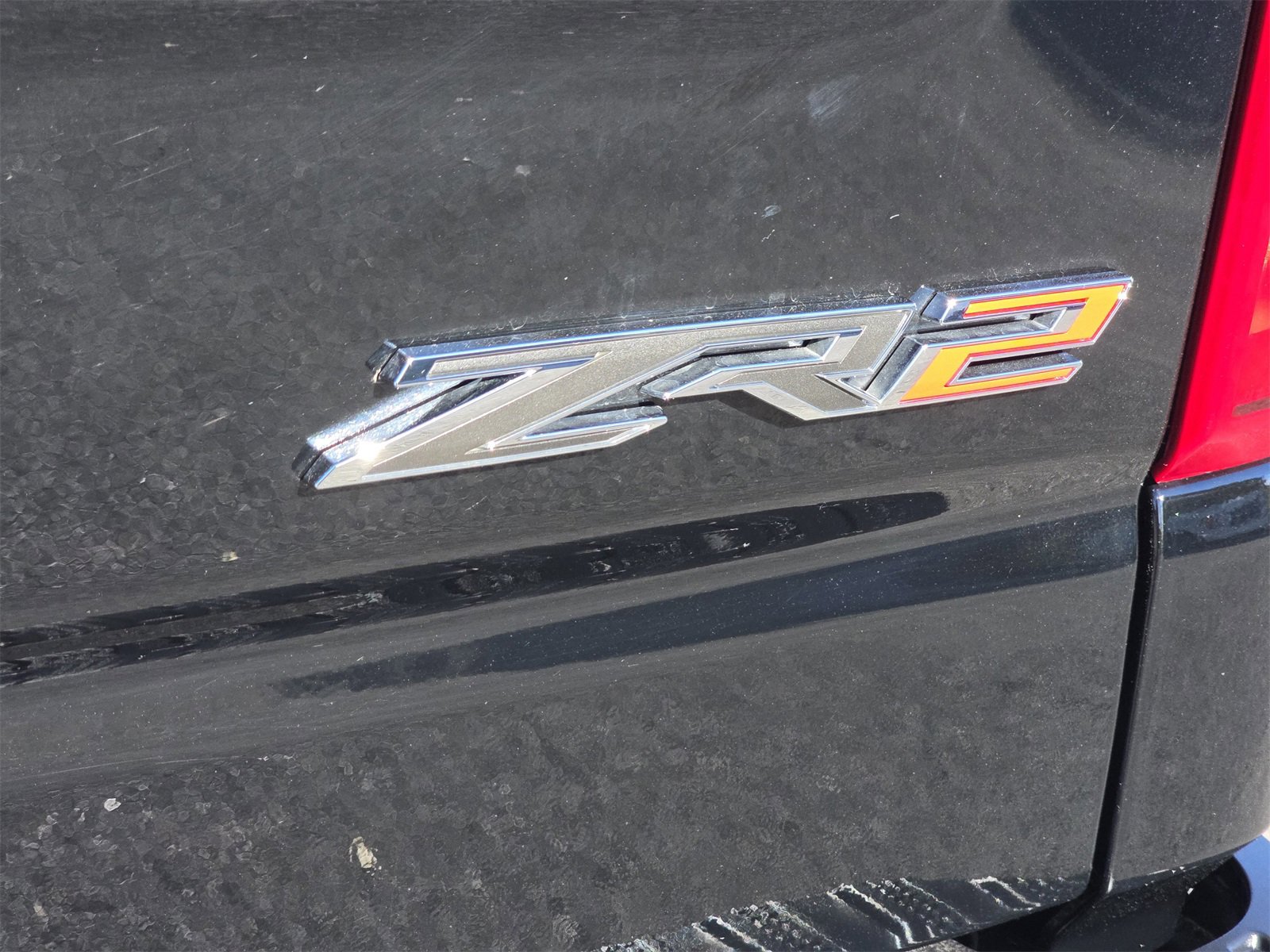 Used 2025 Chevrolet Silverado 1500 ZR2 w/ Technology Package image 5