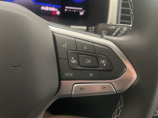 Certified 2023 Volkswagen Atlas Cross Sport SE image 14