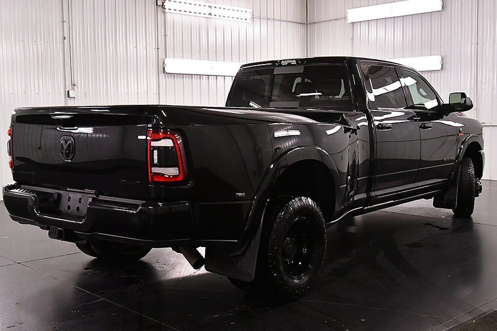 Used 2022 RAM 3500 Limited image 7