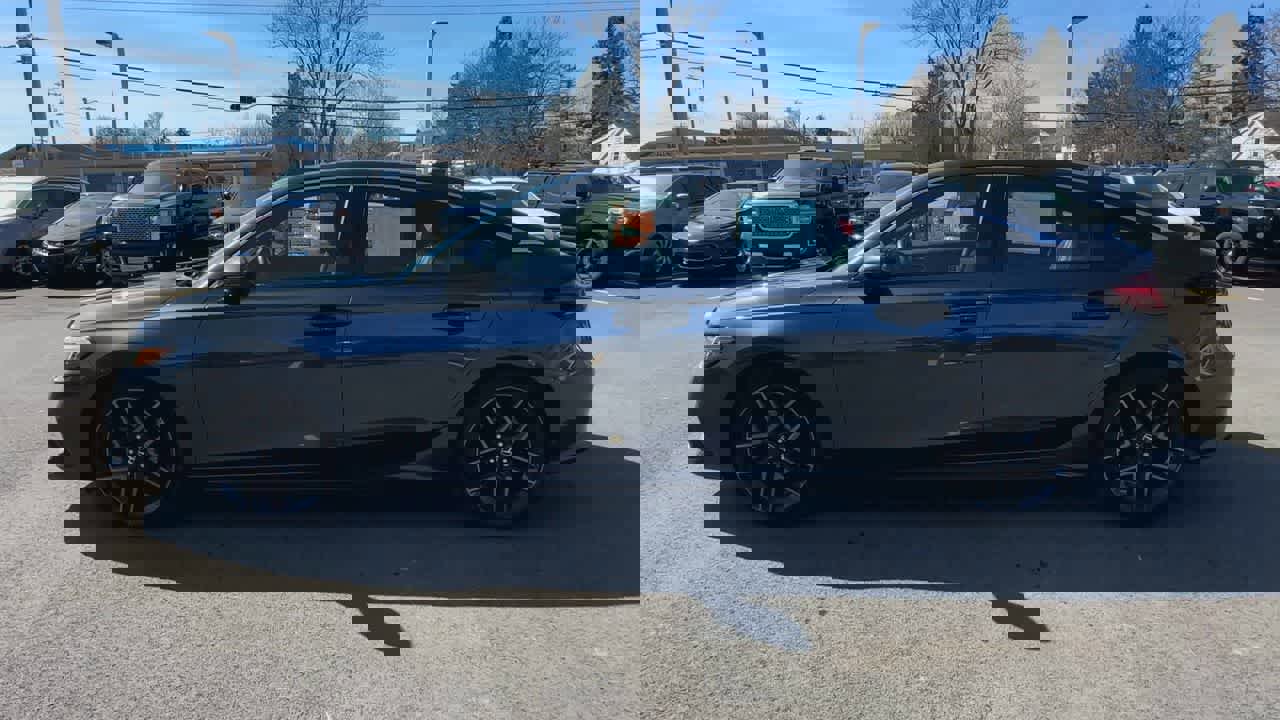 Used 2024 Honda Civic Sport Touring image 5