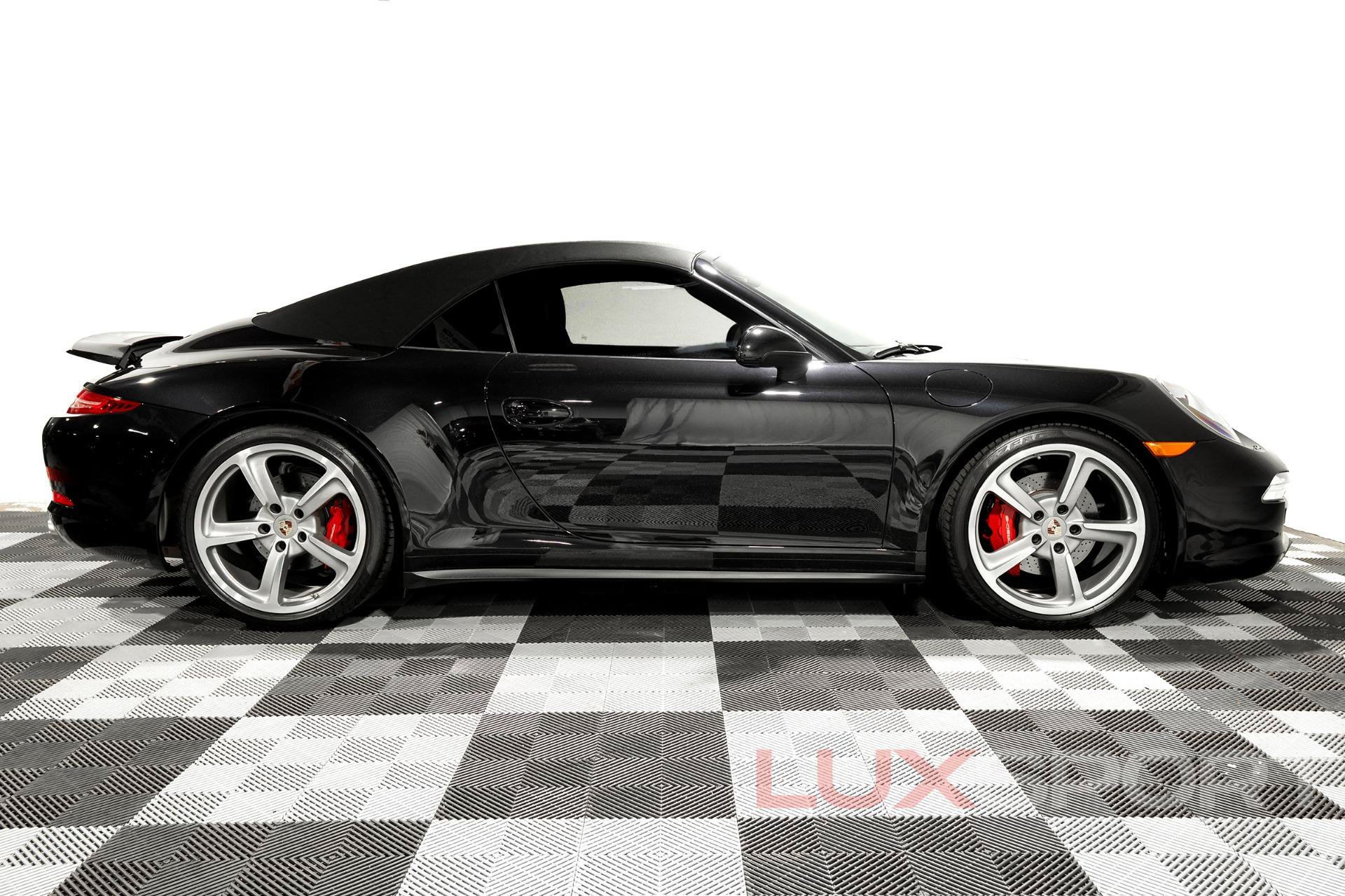Used 2013 Porsche 911 Carrera S RWD image 8