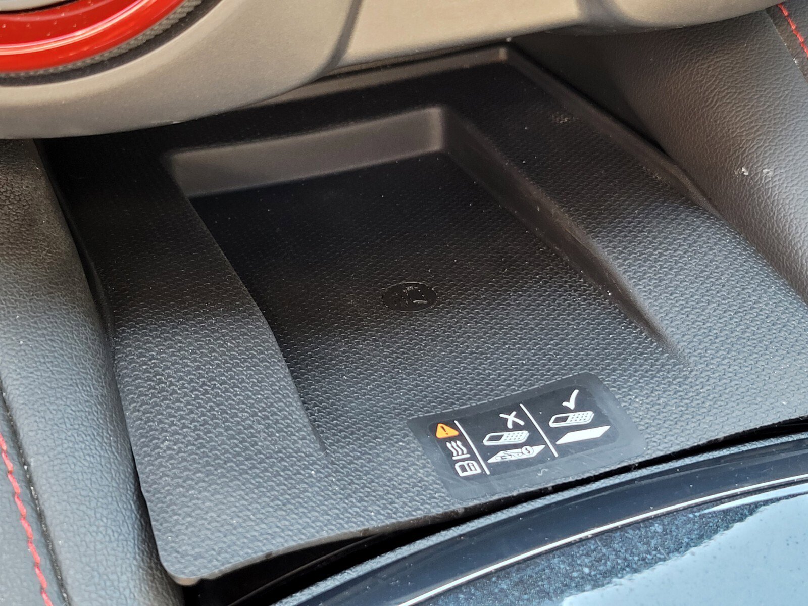 Certified 2023 Chevrolet Blazer RS w/ Driver Confidence II Package image 5