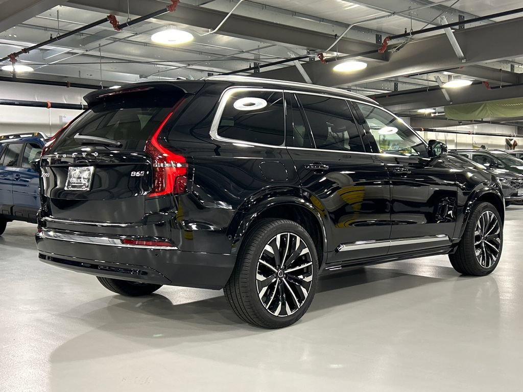 Used 2026 Volvo XC90 B6 Plus w/ Protection Package Premier AWD/4WD image 2