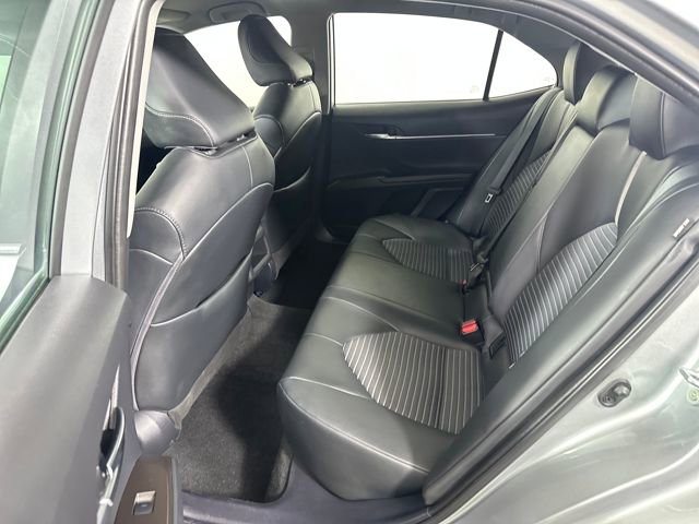 Used 2024 Toyota Camry SE image 25