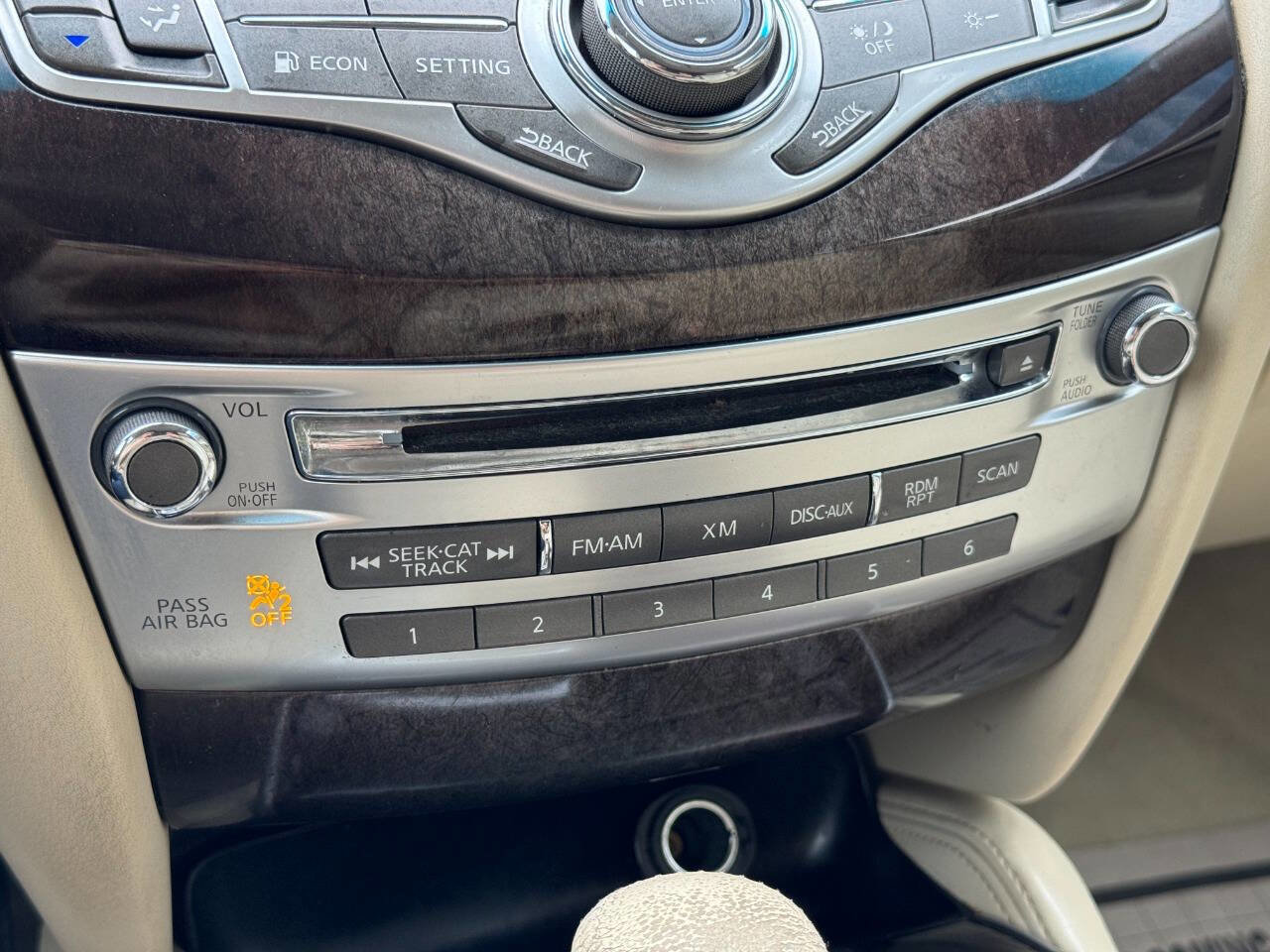 Used 2014 INFINITI QX60 AWD w/ Premium Package image 21