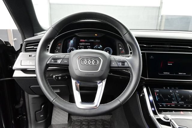 Used 2025 Audi Q8 Premium Plus AWD/4WD image 8