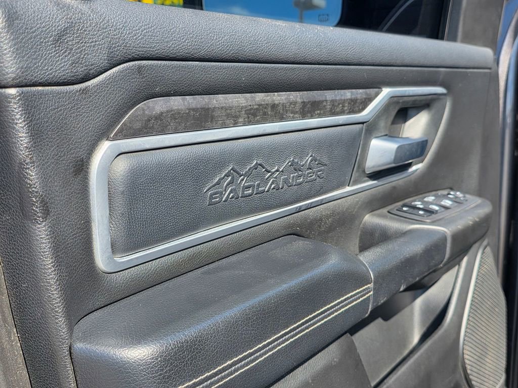 Used 2023 RAM 1500 Big Horn AWD/4WD image 16