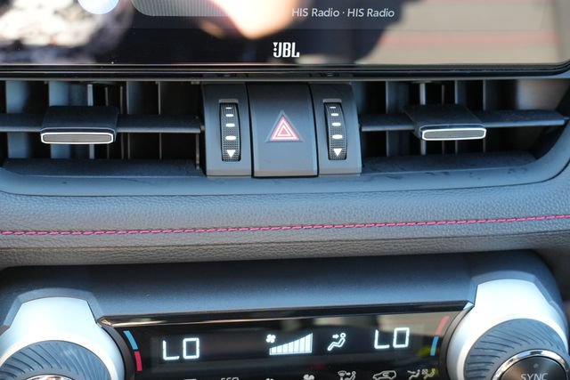 Used 2025 Toyota RAV4 XSE w/ Premium Package AWD/4WD image 39