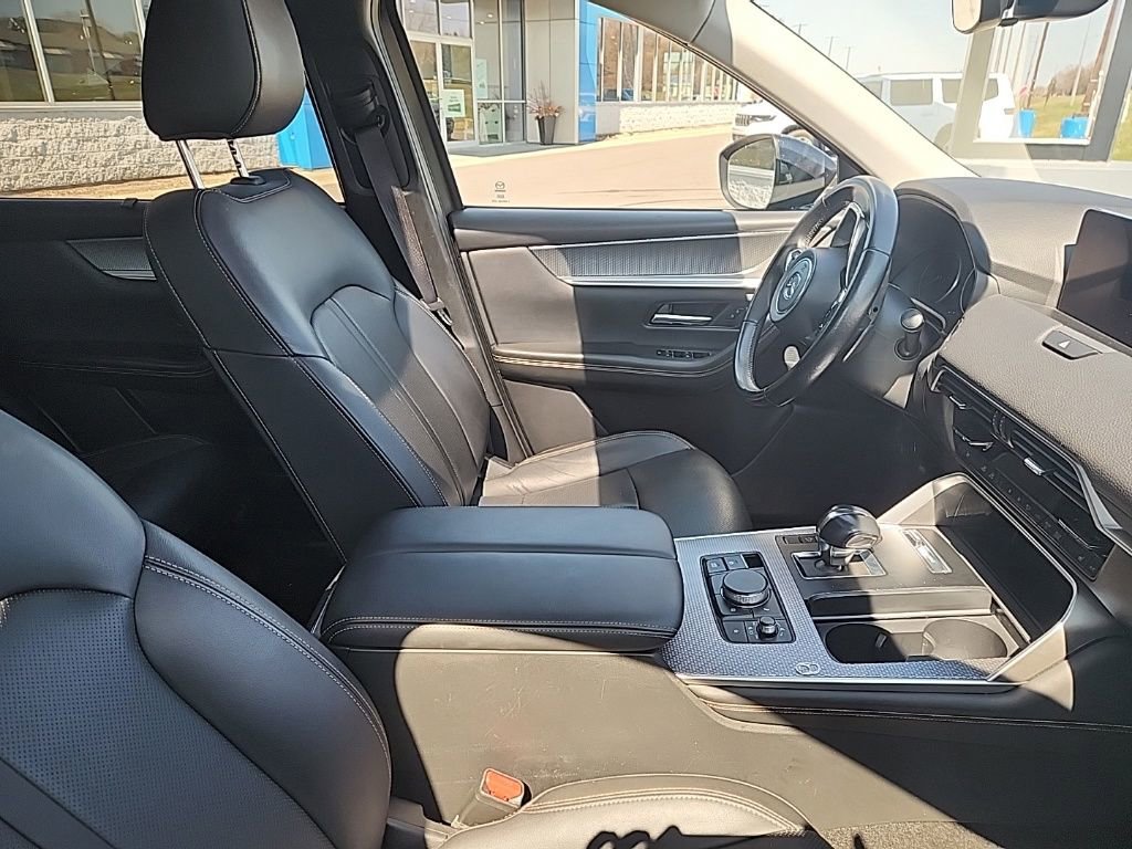 Used 2025 MAZDA CX-90 3.3 Turbo w/ Preferred Package image 16