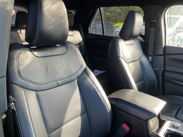 Used 2024 Ford Explorer ST w/ Equipment Group 401A AWD/4WD image 41