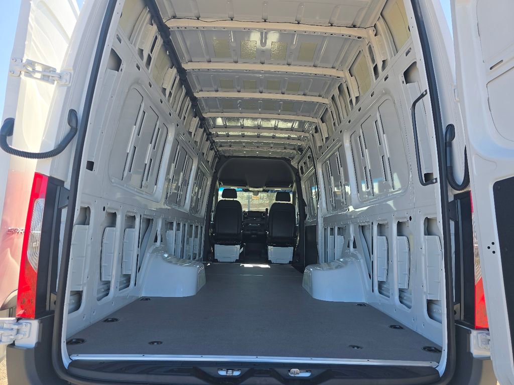 New 2026 Mercedes-Benz Sprinter 4500 image 12