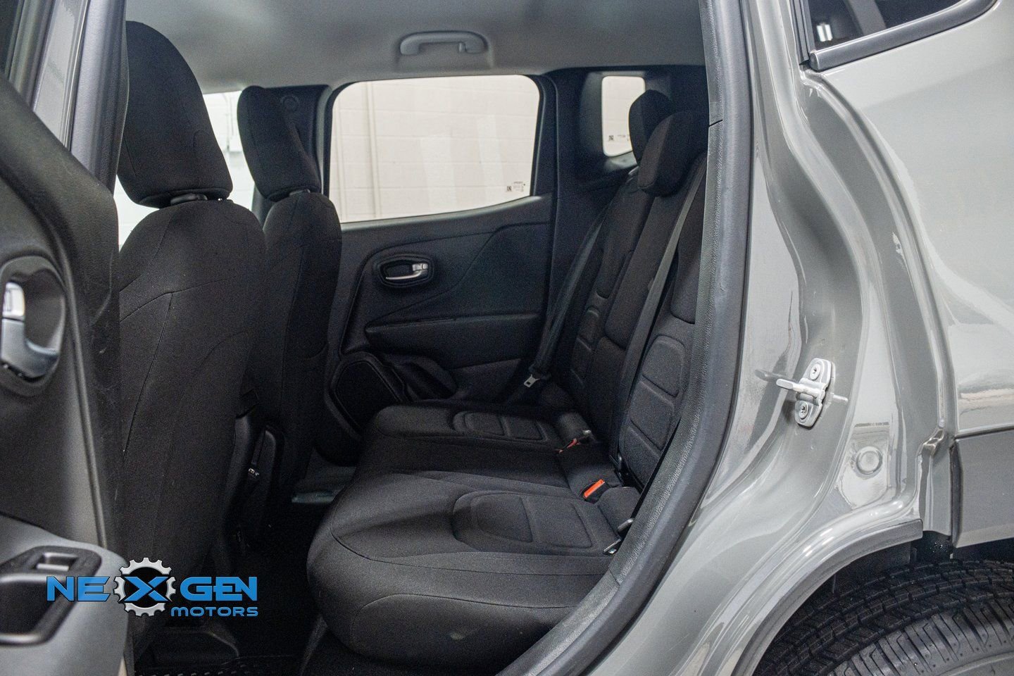 Used 2022 Jeep Renegade Latitude w/ Convenience Group image 26