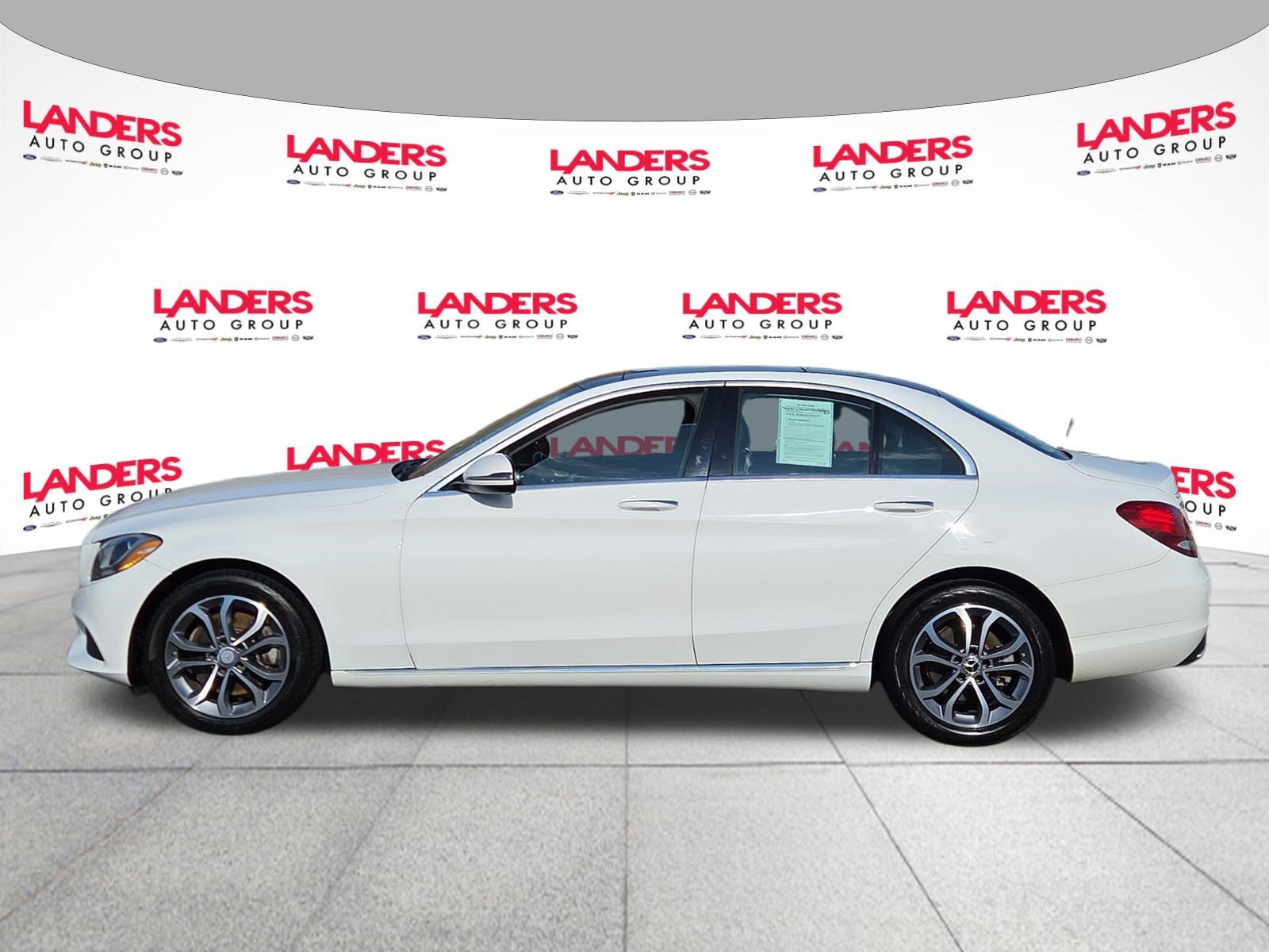 Used 2017 Mercedes-Benz C 300 4MATIC Sedan image 6