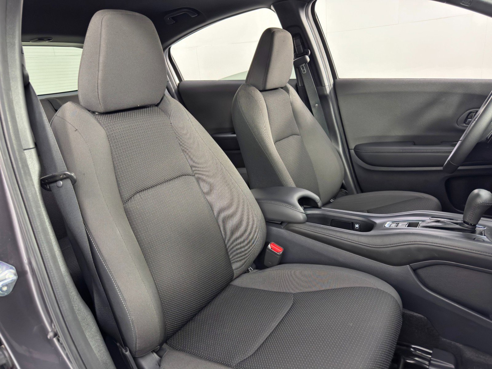 Used 2022 Honda HR-V Sport image 29
