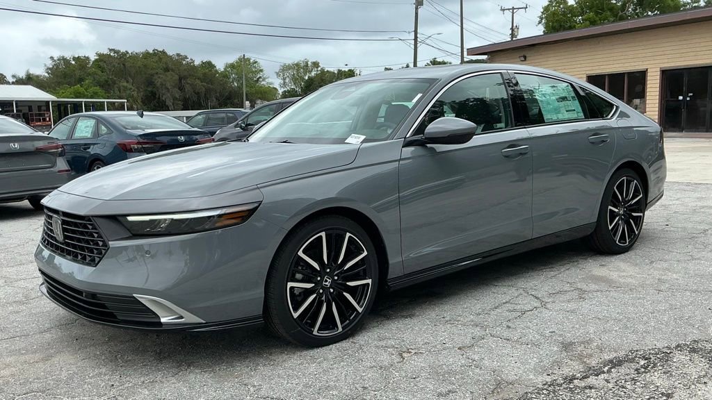 New 2026 Honda Accord Touring image 2