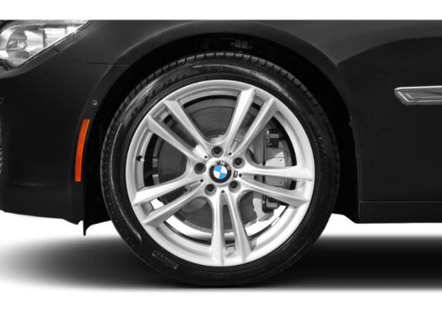 Used 2015 BMW 750Li RWD image 11