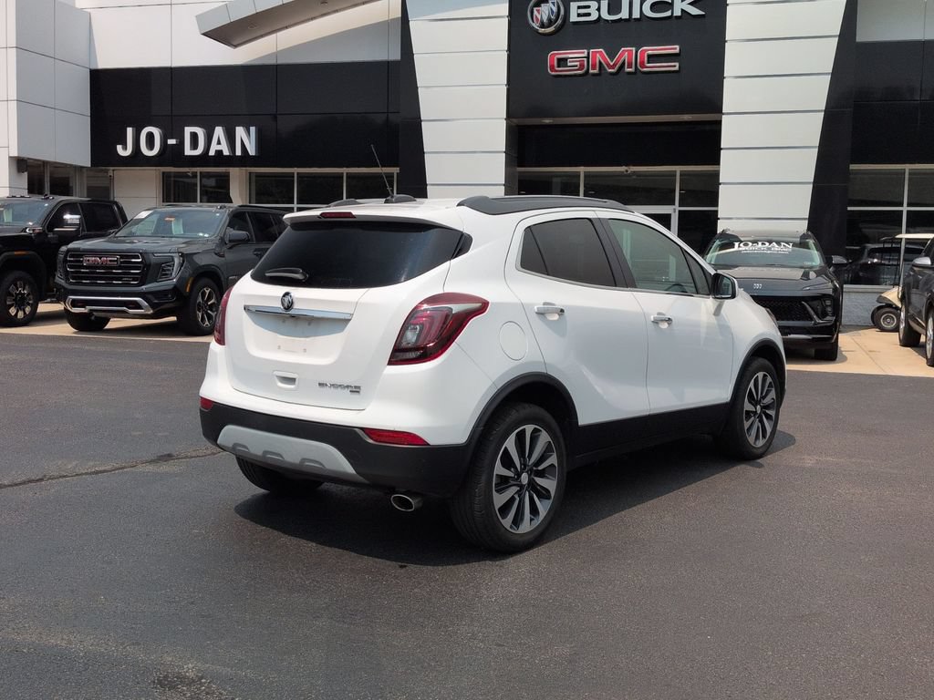 Used 2021 Buick Encore Preferred AWD/4WD image 5