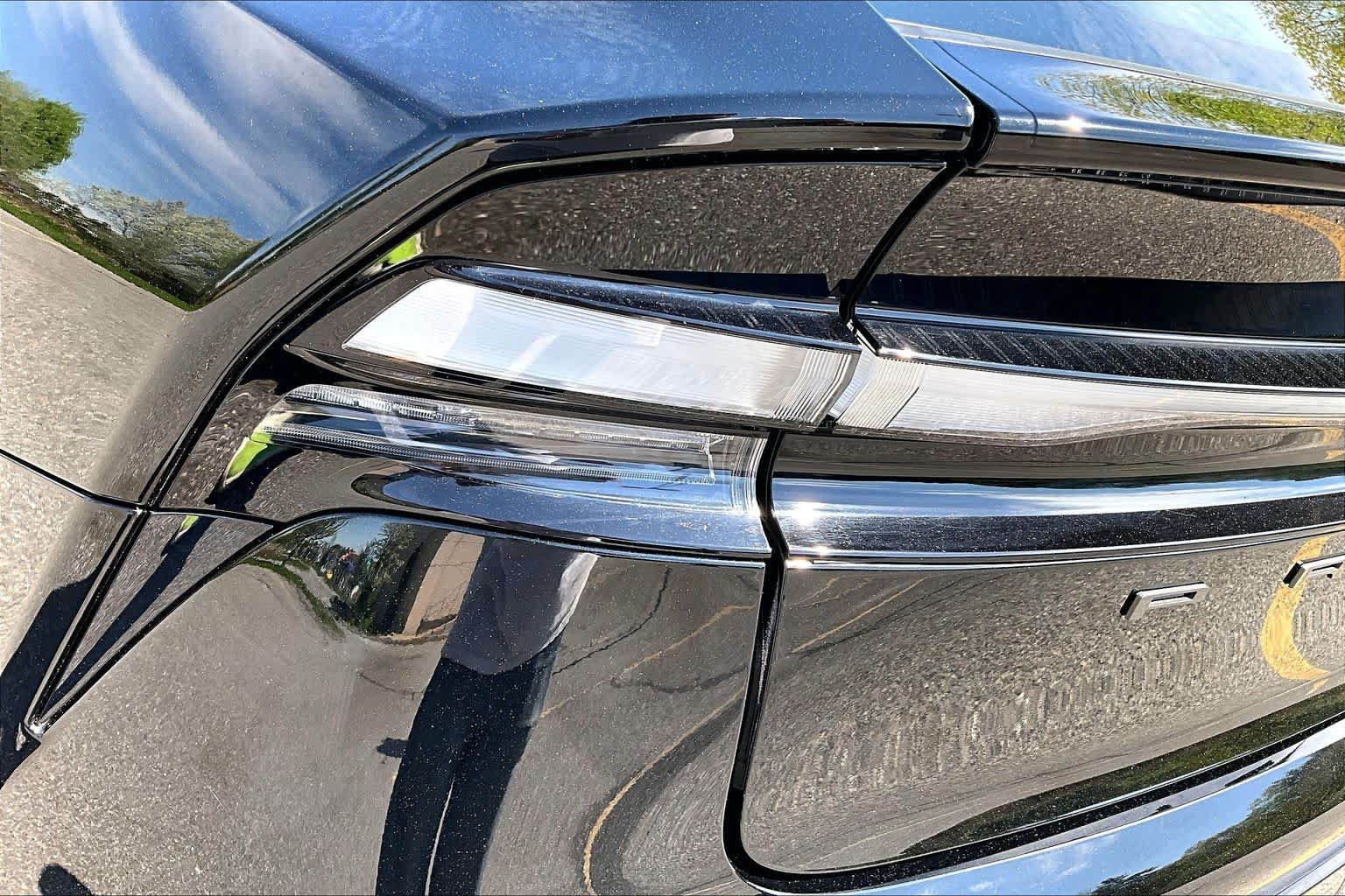 Used 2023 Toyota Prius Prime Premium FWD image 28