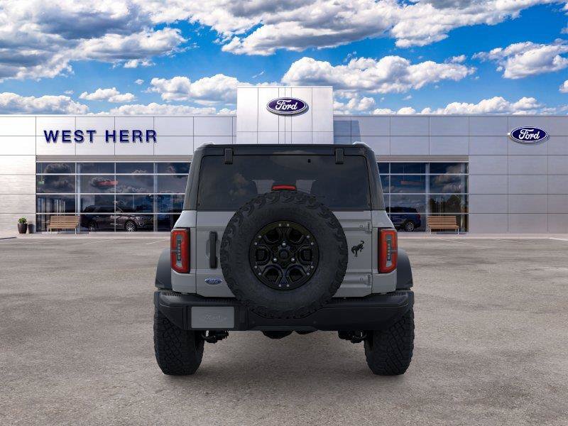 New 2026 Ford Bronco Badlands w/ Sasquatch Package AWD/4WD image 6