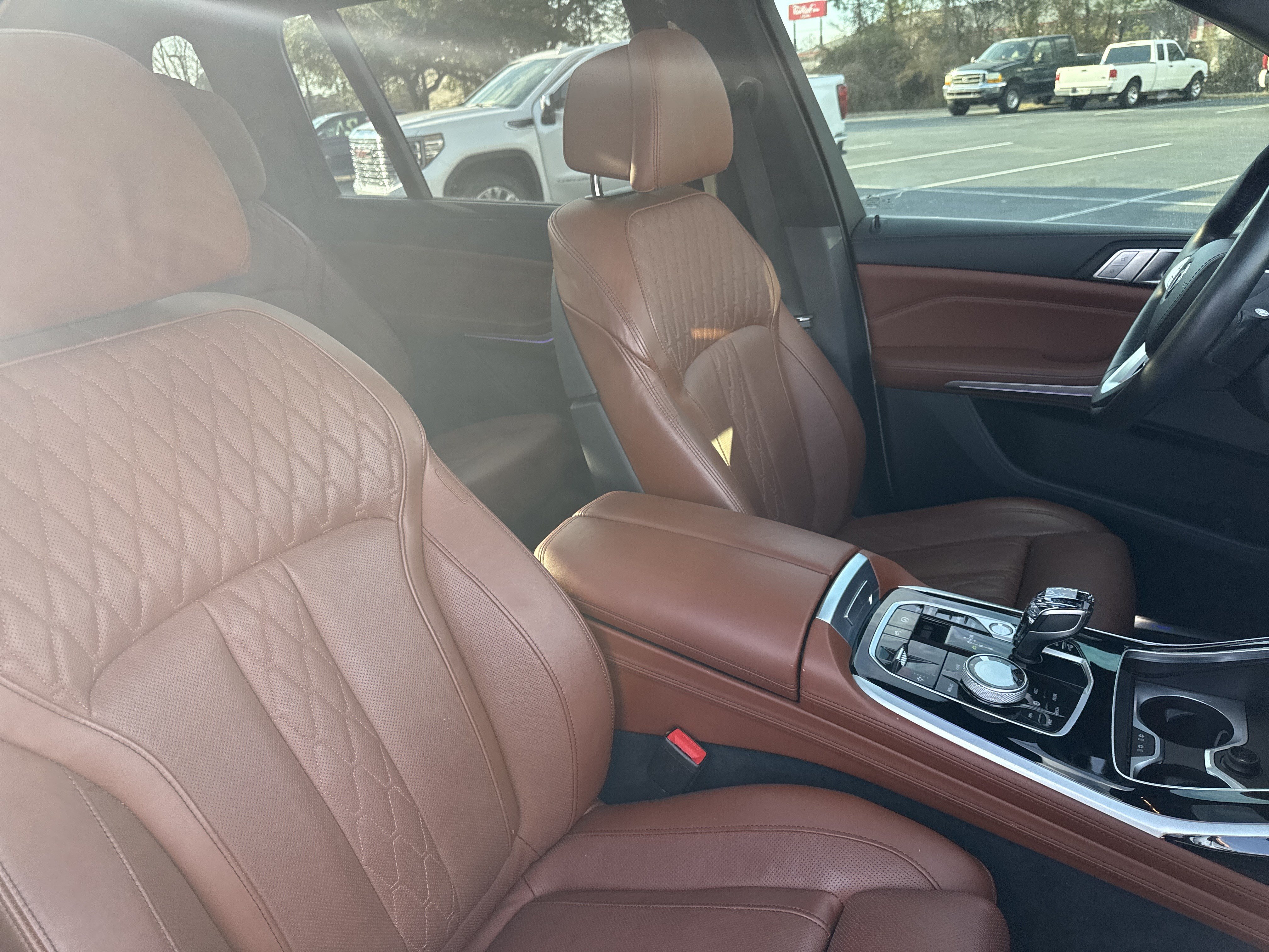 Used 2022 BMW ALPINA XB7 AWD/4WD image 40