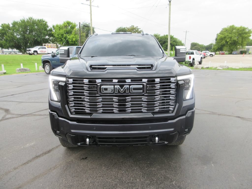Certified 2026 GMC Sierra 2500 Denali Ultimate w/ Max Trailering Package AWD/4WD image 14