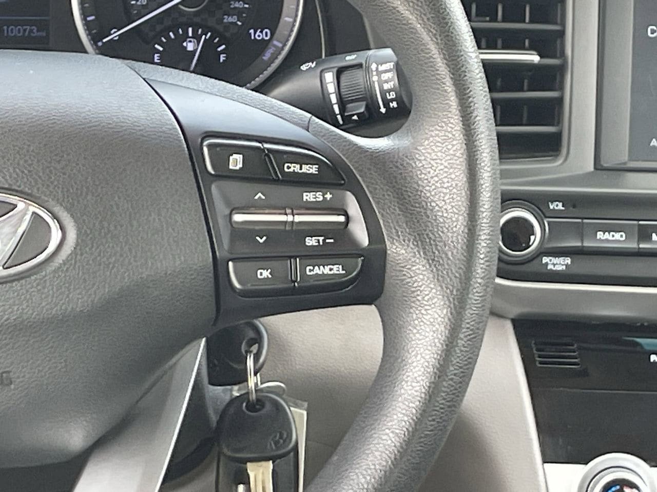 Used 2020 Hyundai Elantra SEL FWD image 23