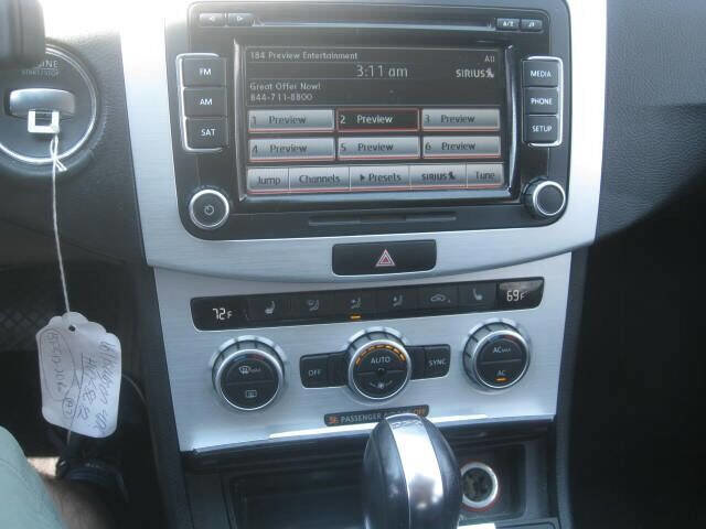 Used 2013 Volkswagen CC Sport Plus image 16