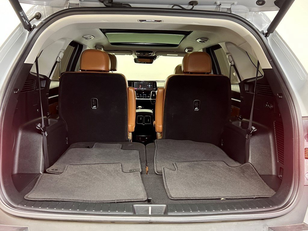 Used 2022 Kia Sorento SX Prestige w/ Rust Color Package image 10