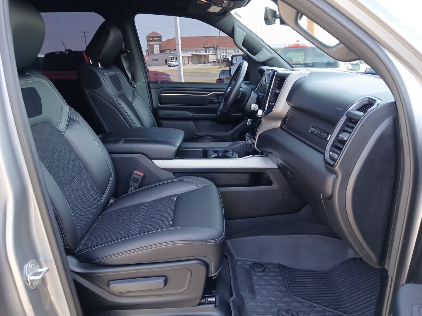 Used 2024 RAM 1500 Big Horn AWD/4WD image 46