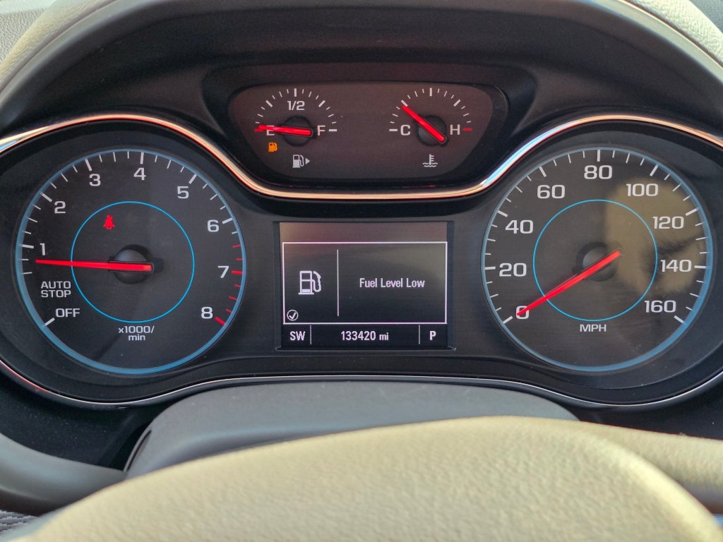 Used 2017 Chevrolet Cruze LS FWD image 5