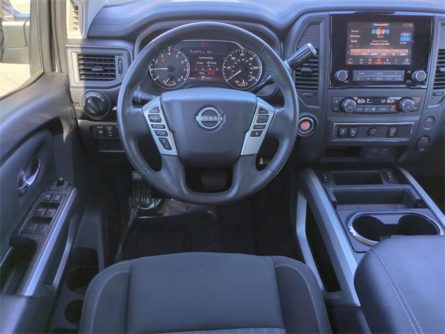 Used 2024 Nissan Titan SV w/ SV Convenience Package image 16