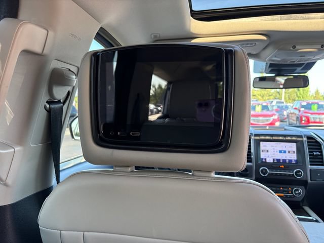 Used 2020 Ford Expedition Max Platinum AWD/4WD image 16