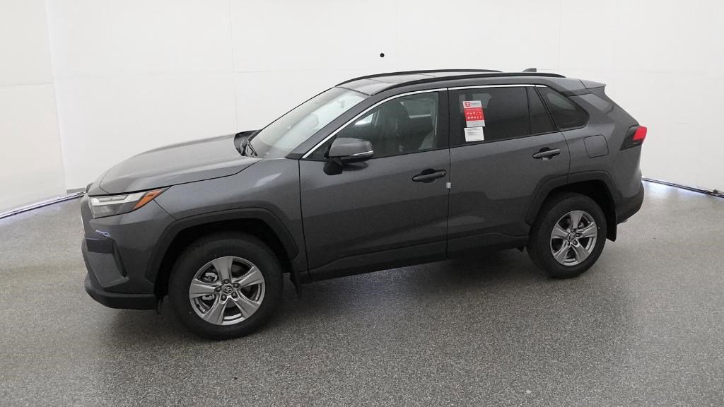 New 2025 Toyota RAV4 XLE image 7