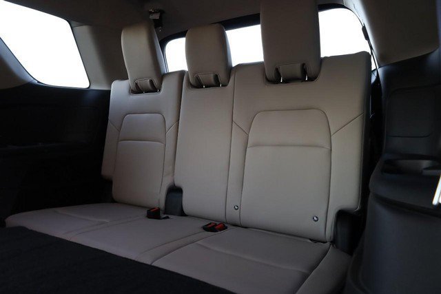 Certified 2025 Nissan Pathfinder SL FWD image 29