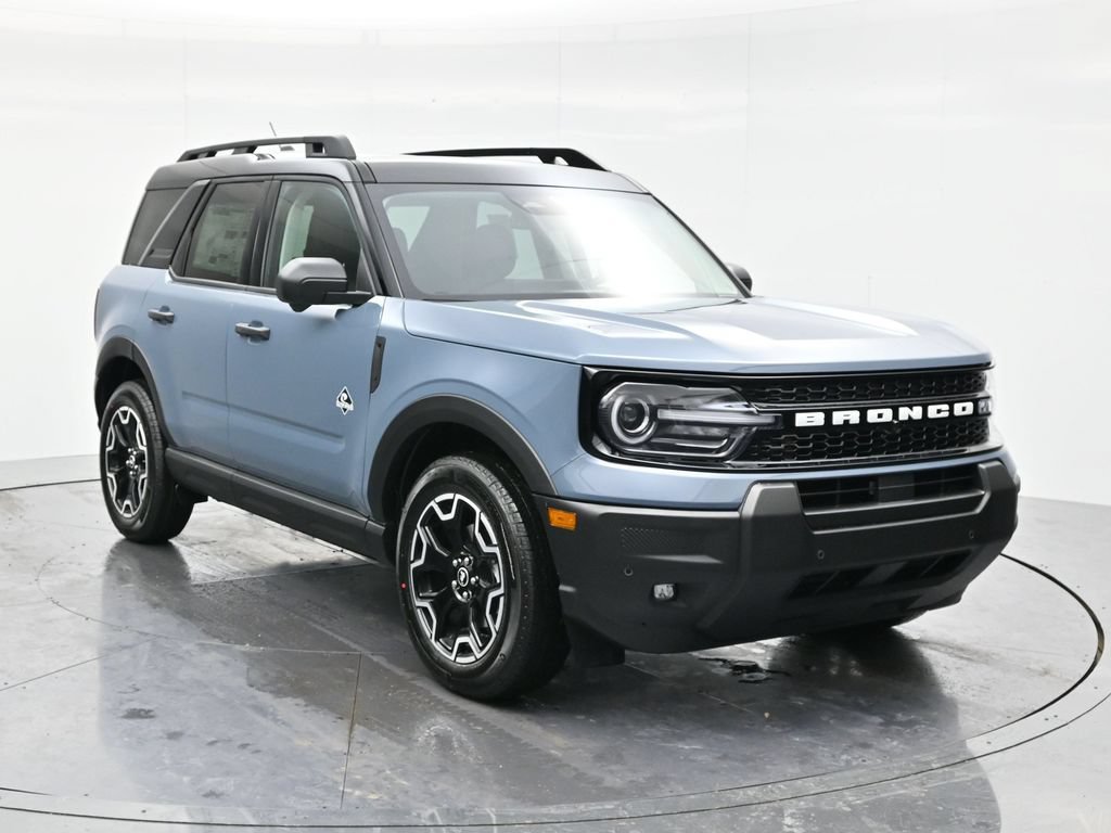 New 2026 Ford Bronco Sport Outer Banks w/ Outer Banks Tech Package+ AWD/4WD image 3