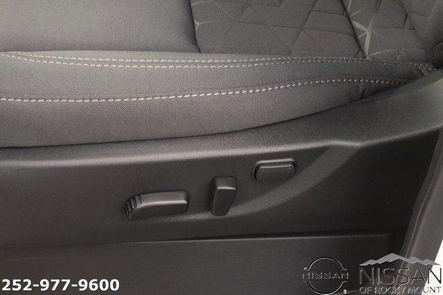 New 2026 Nissan Frontier SV w/ Tow Package image 16