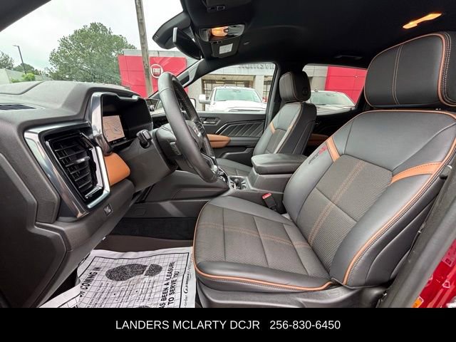 Used 2024 GMC Canyon AT4 w/ Technology Package AWD/4WD image 20
