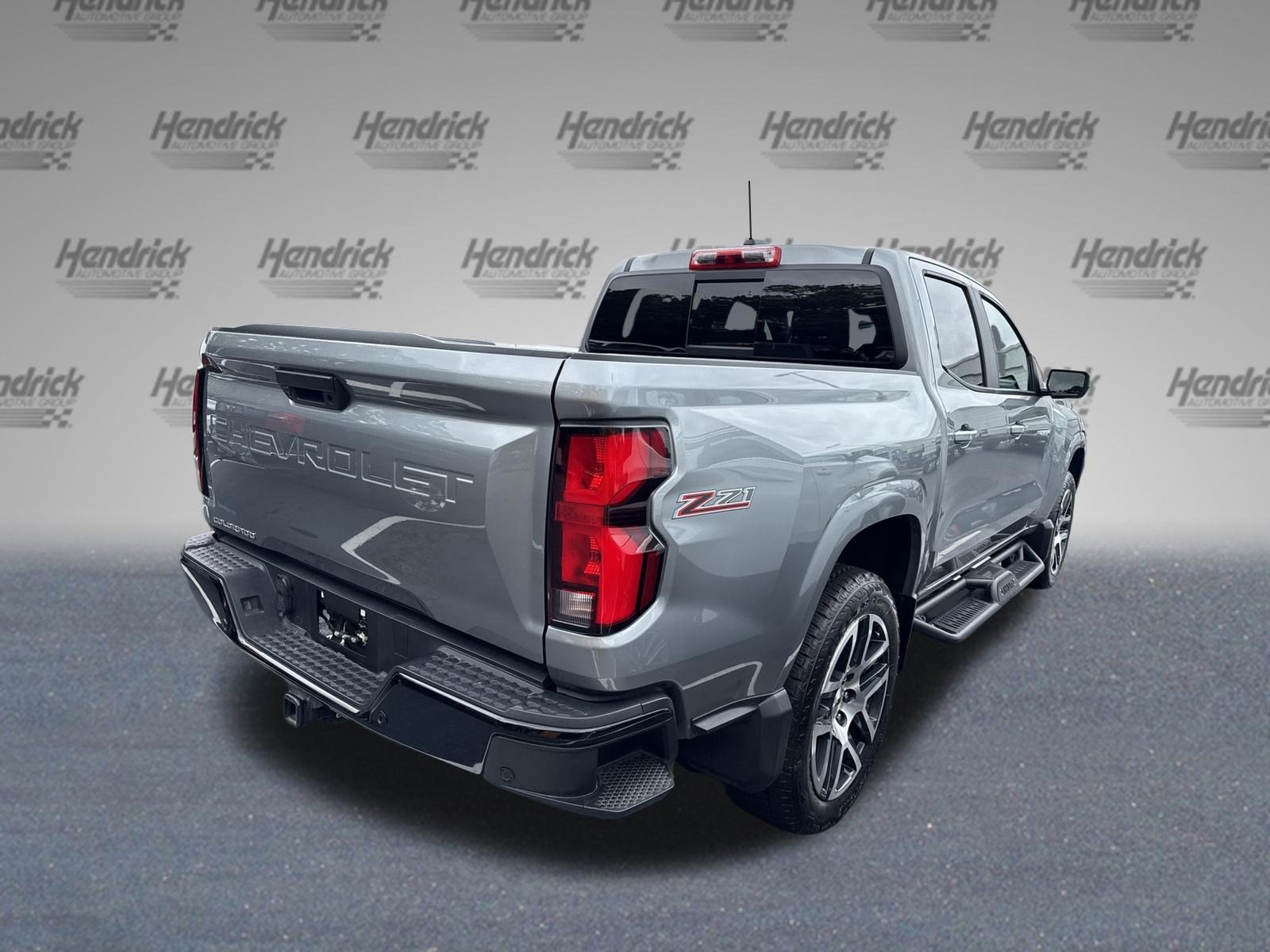 Used 2024 Chevrolet Colorado Z71 w/ Z71 Convenience Package 2 AWD/4WD image 10