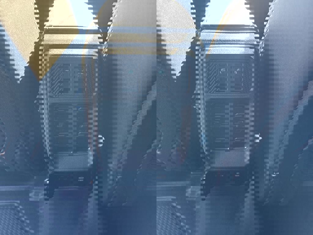 New 2026 Ford Bronco Big Bend w/ Black Diamond Package image 15