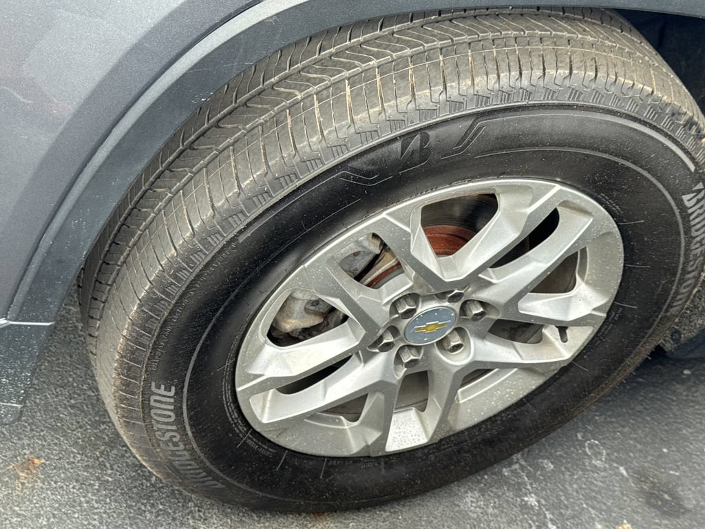 Used 2021 Chevrolet Traverse LT AWD/4WD image 9