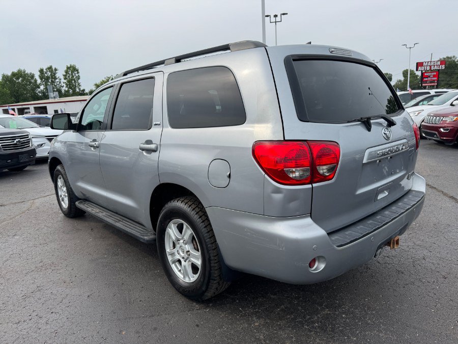 Used 2014 Toyota Sequoia SR5 AWD/4WD image 3