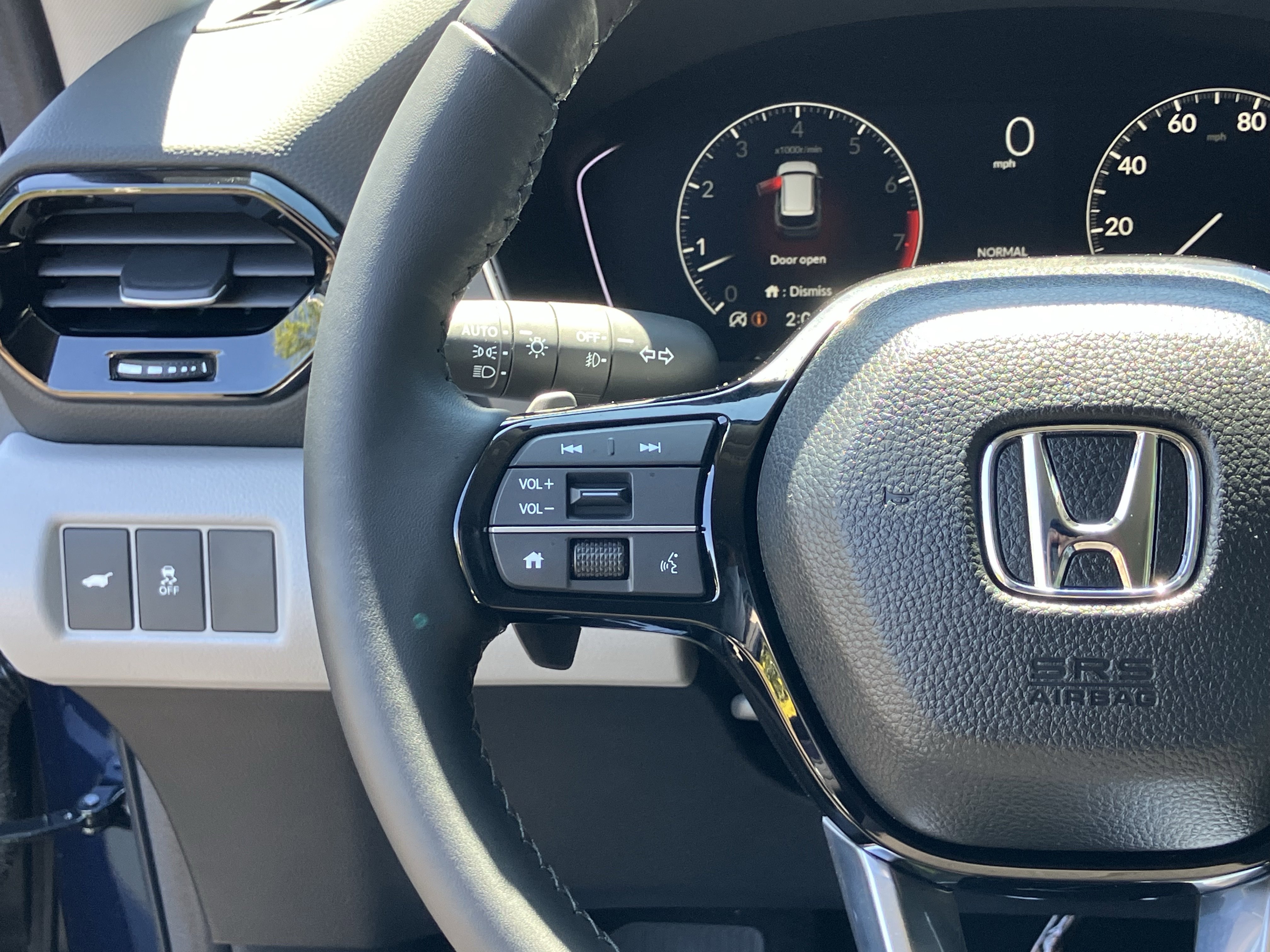 Used 2025 Honda Pilot EX-L image 21